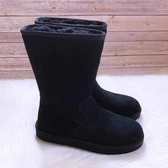 UGG Celvin Black Suede Boots - Picture 1 of 9